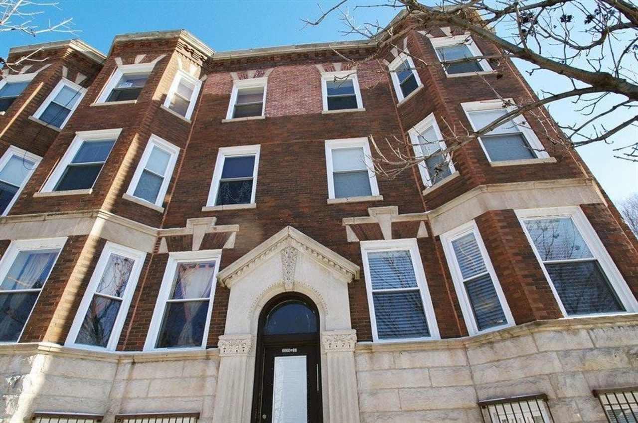 3045 Fullerton (Bucktown)