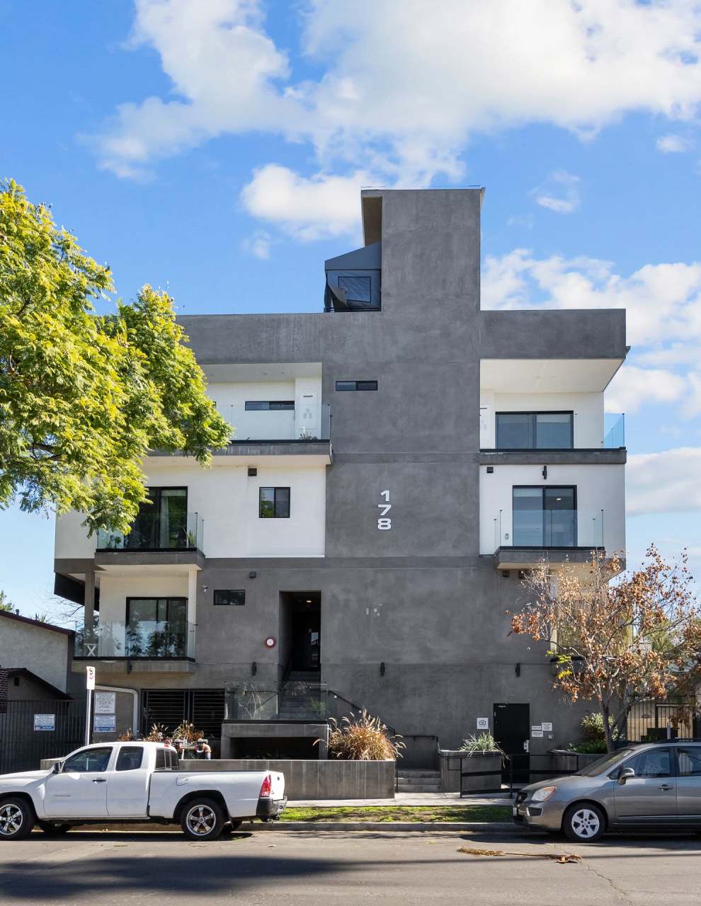 Alexandria 178 Townhomes LLC