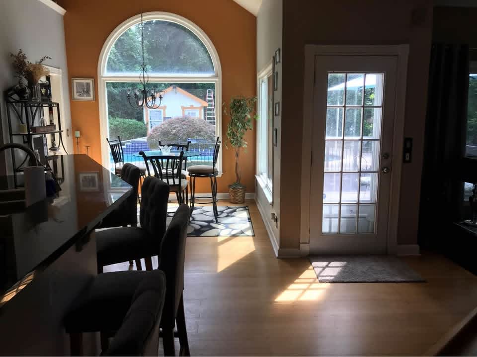 115 Georgian Manor Court