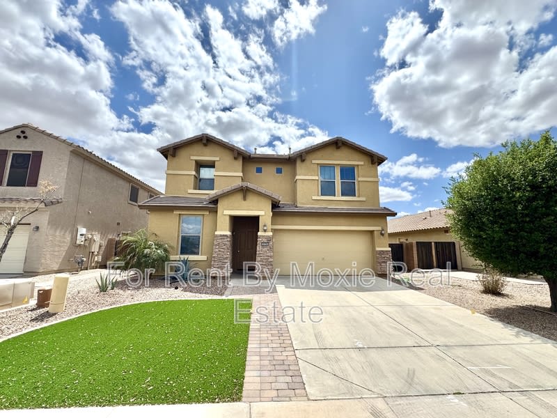 41615 West Chimayo Court
