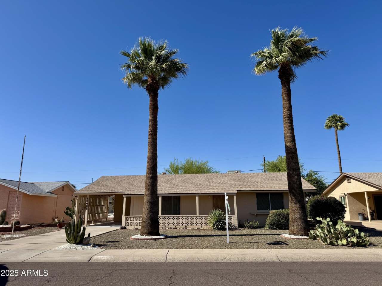 10008 W RIVIERA Drive