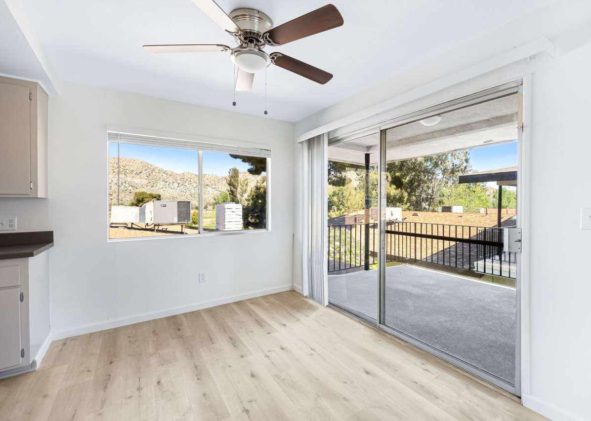 Move in Special $500 Deposit and One Month Free!