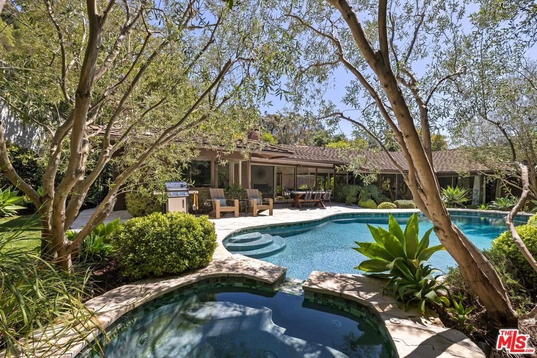 1855 Kimberly Ln