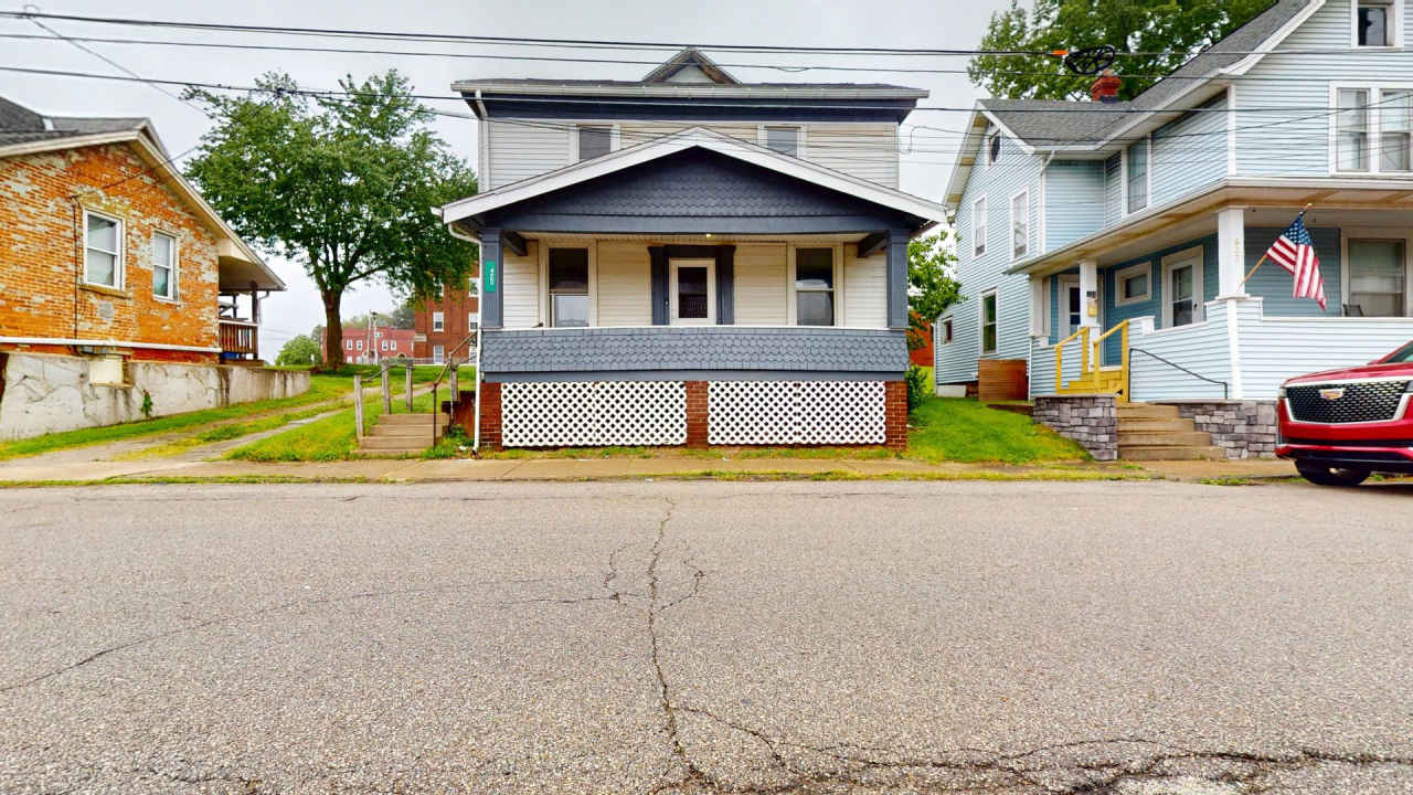 Ashland Schools! 4 bedroom, near town, fresh updates