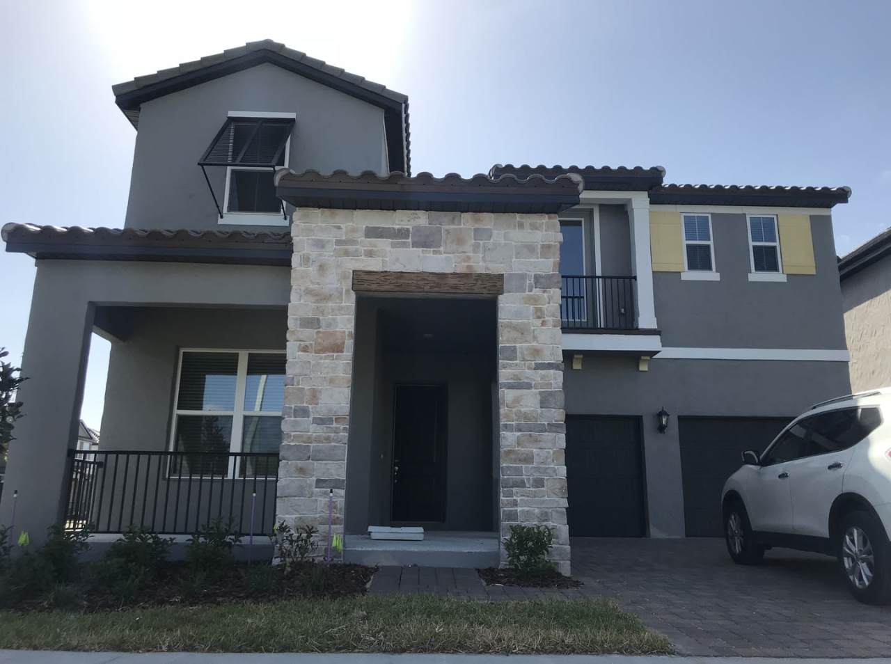 3 Bedroom Located in the Heart of Windermere!!