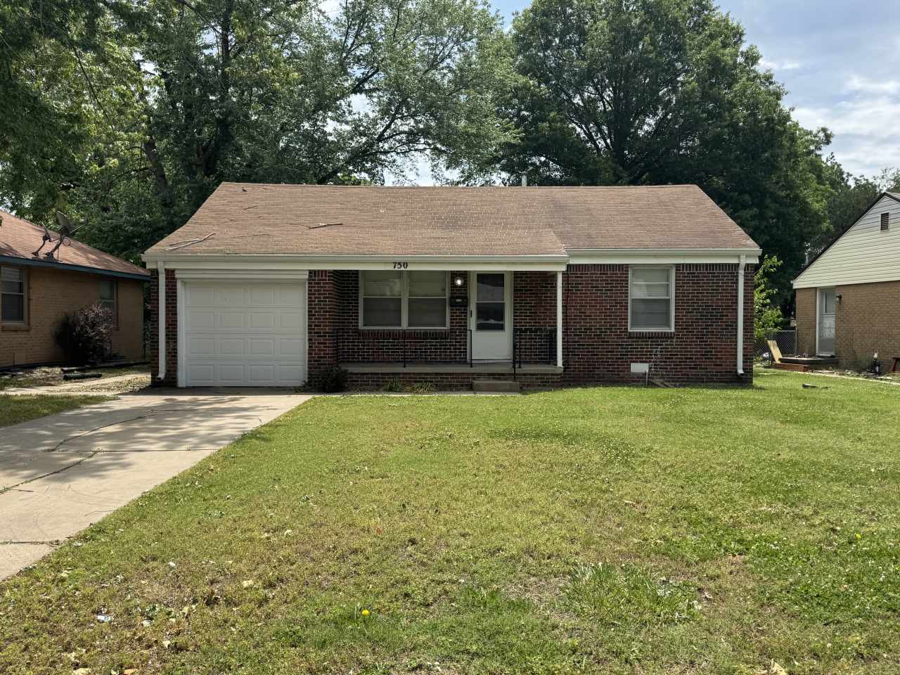 750 S Drury Ln