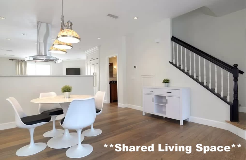 1700 Delaware Avenue