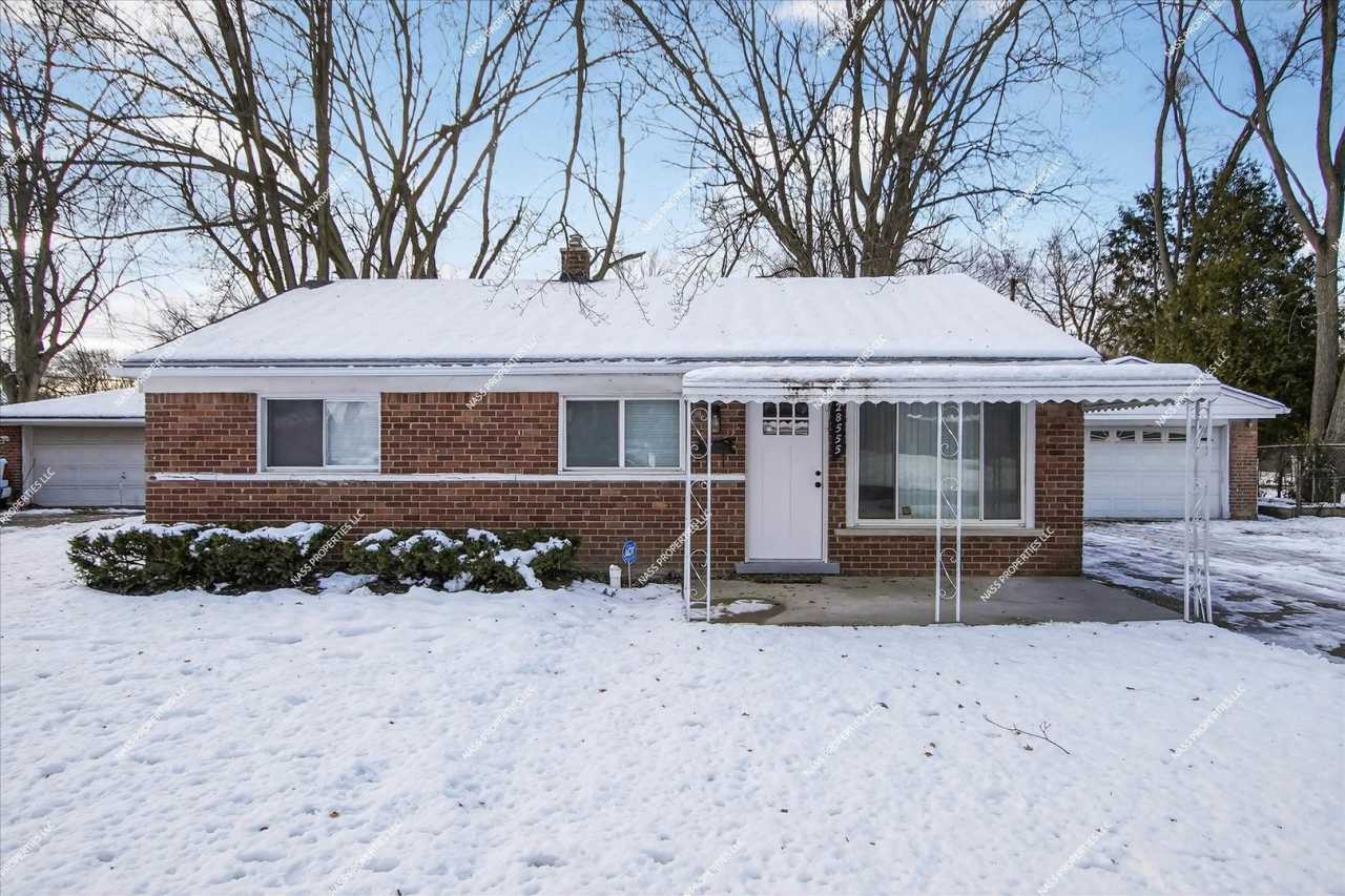 Completely Renovated 4-bedroom, 2-bathroom single-level home for Rent at 28555 Stuart Ave in Southfield!