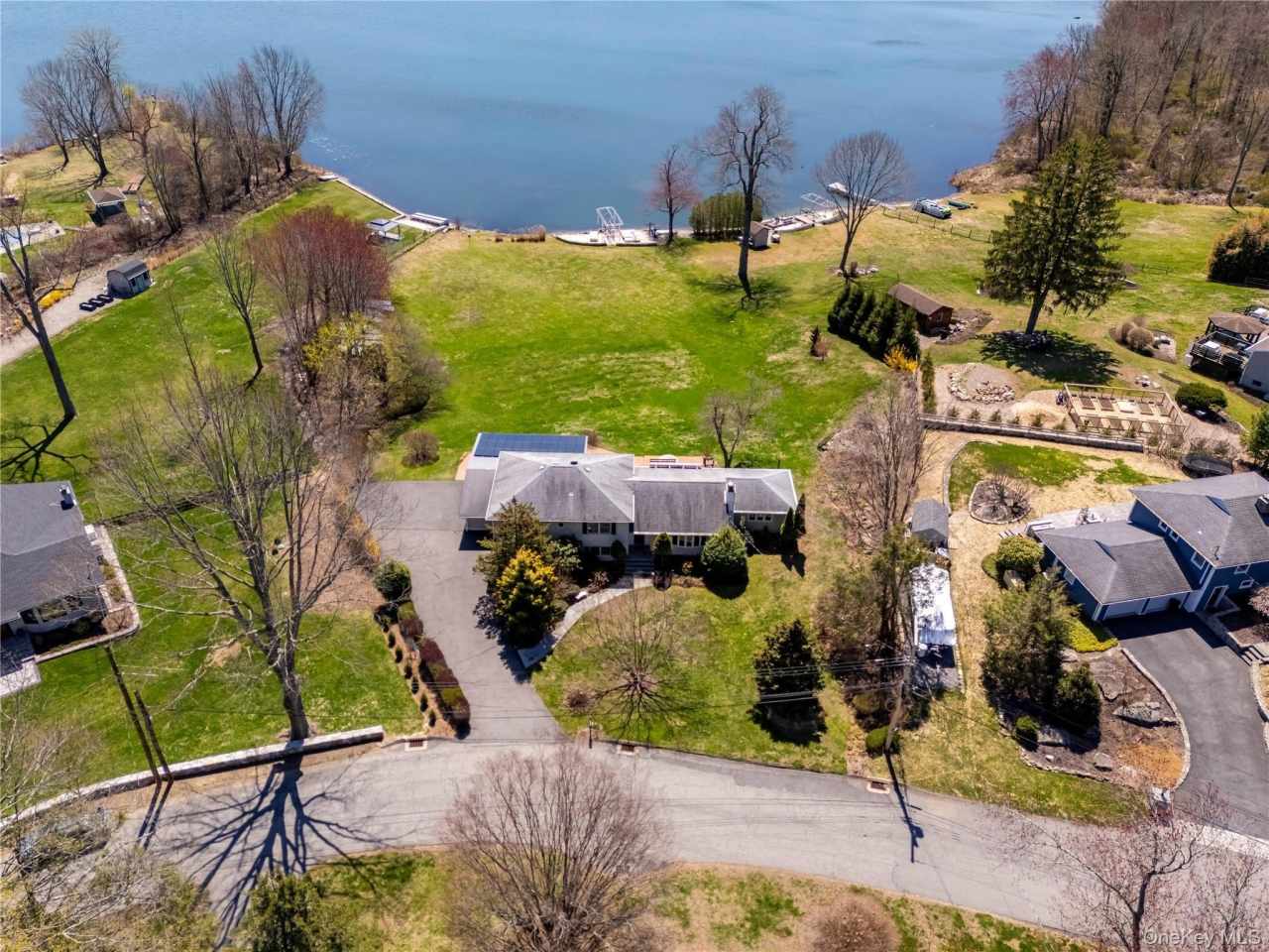34 Seven Oaks Lane