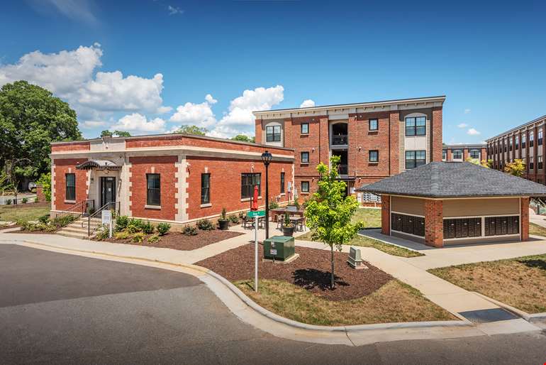 Riverside Flats at Aberfoyle Village