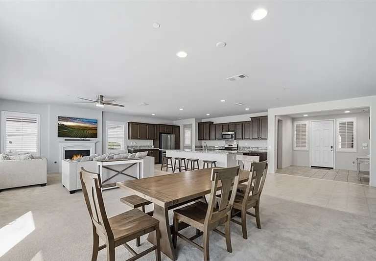 40580 Sunflower Road