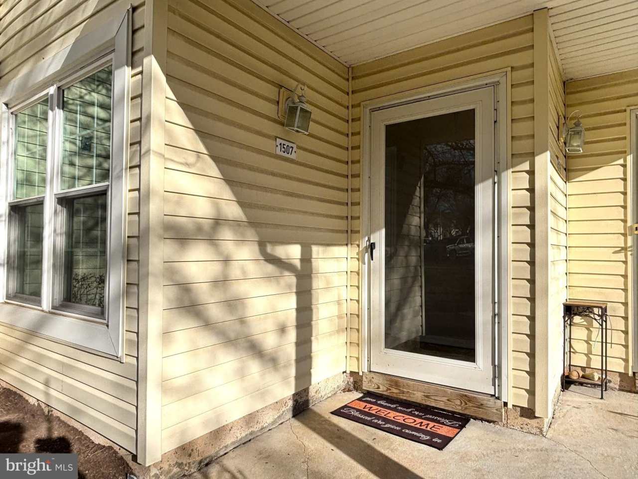 1507-7 BENNETT Place