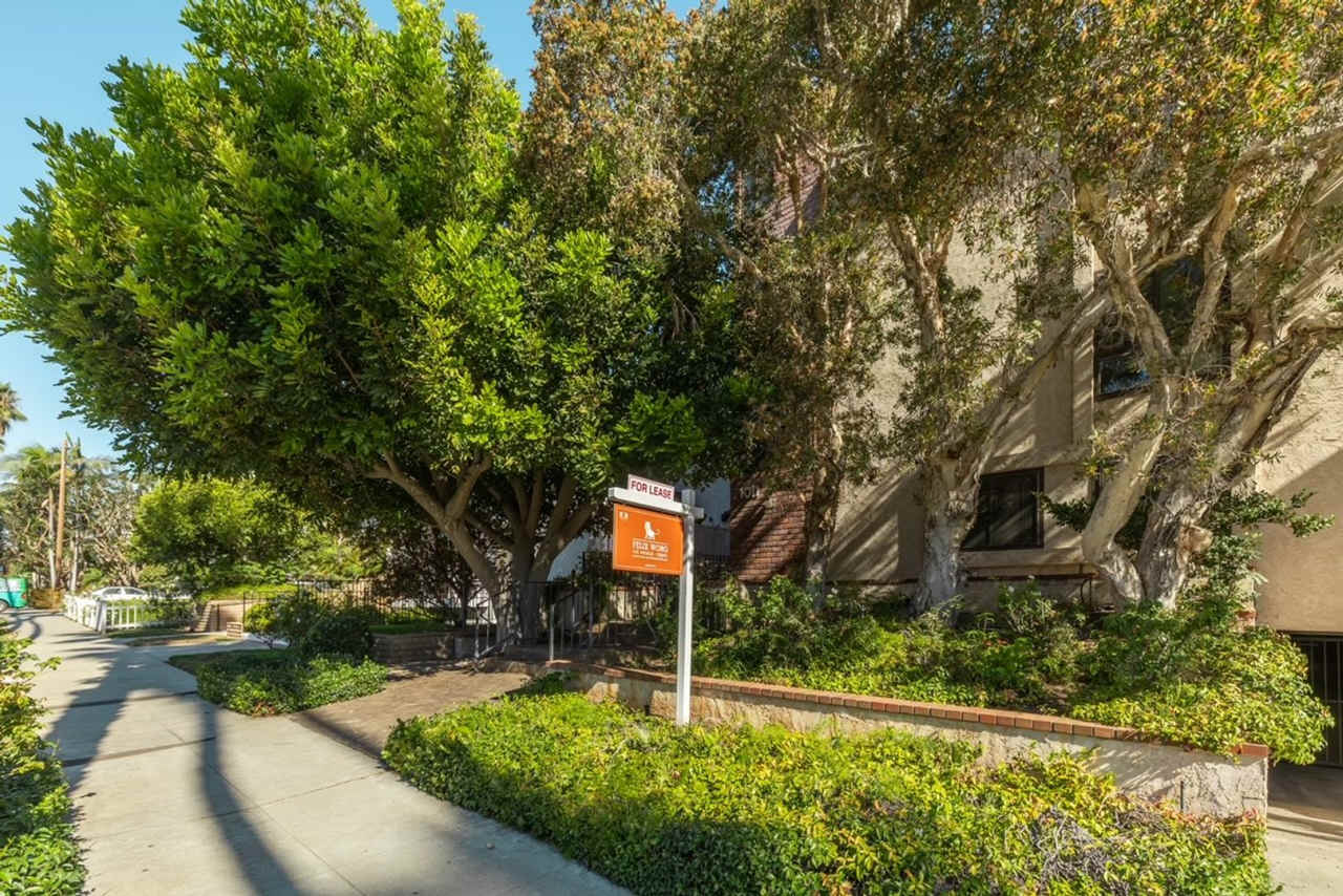 Prime Location 3 bedroom Townhome with Central A/C  Heat. Laundry in unit. Side-by-Side parking.