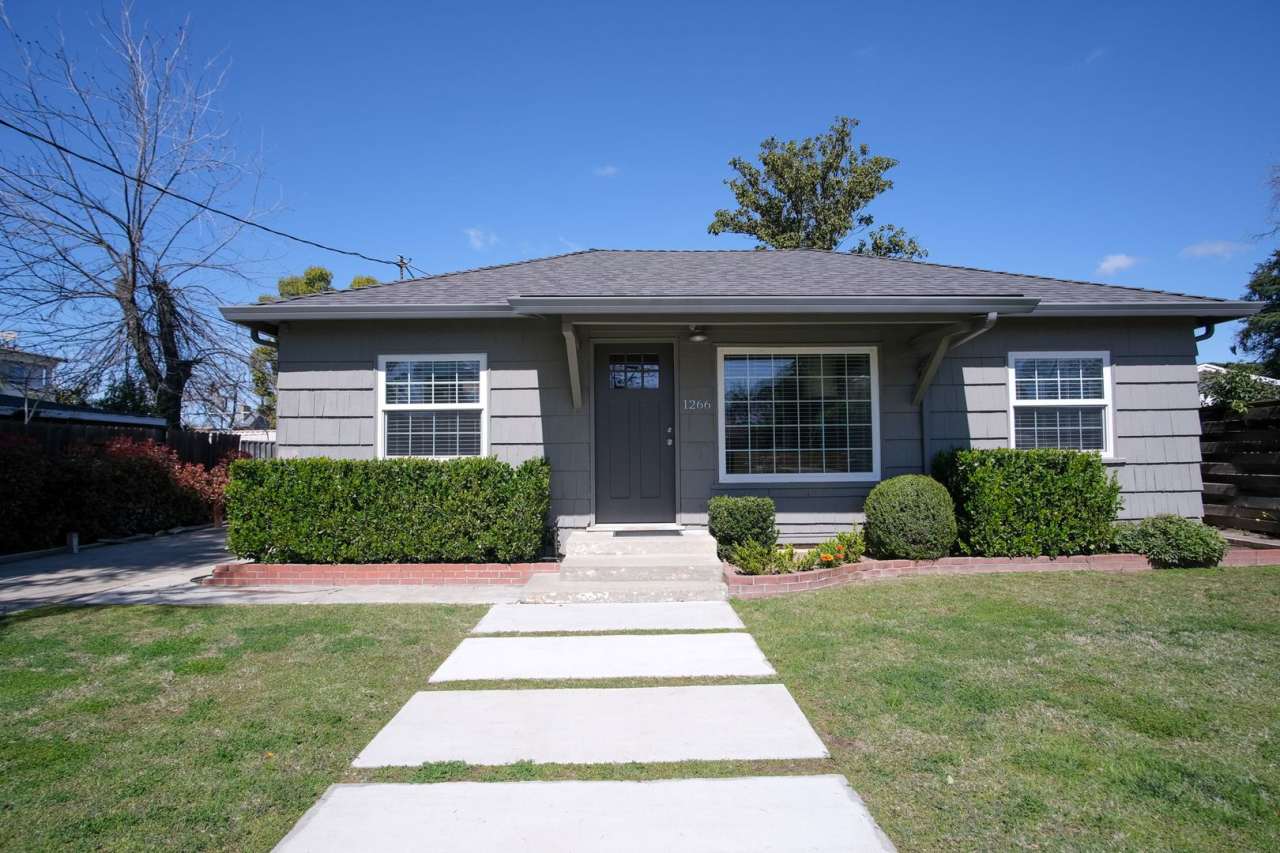 Fully Furnished Short-Term Rental – 2-Bedroom Home in Oakdale, CA