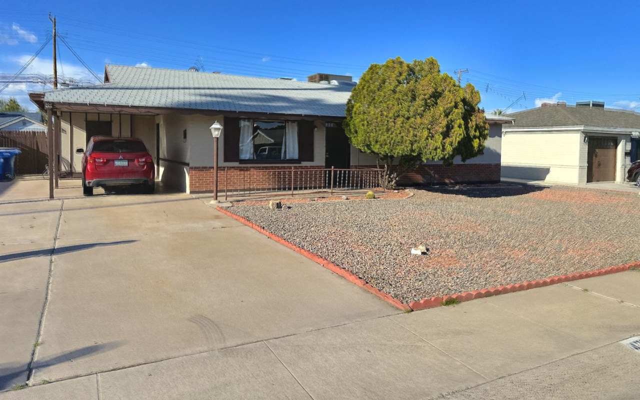 OPEN HOUSE --TODAY -- 8-2-25 12-1PM; Remodeled 4Br-2Ba house Close to ASU
