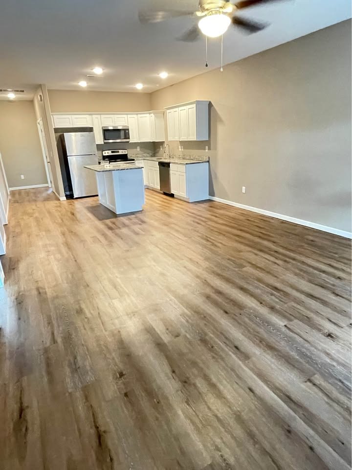 300 East Ford Street