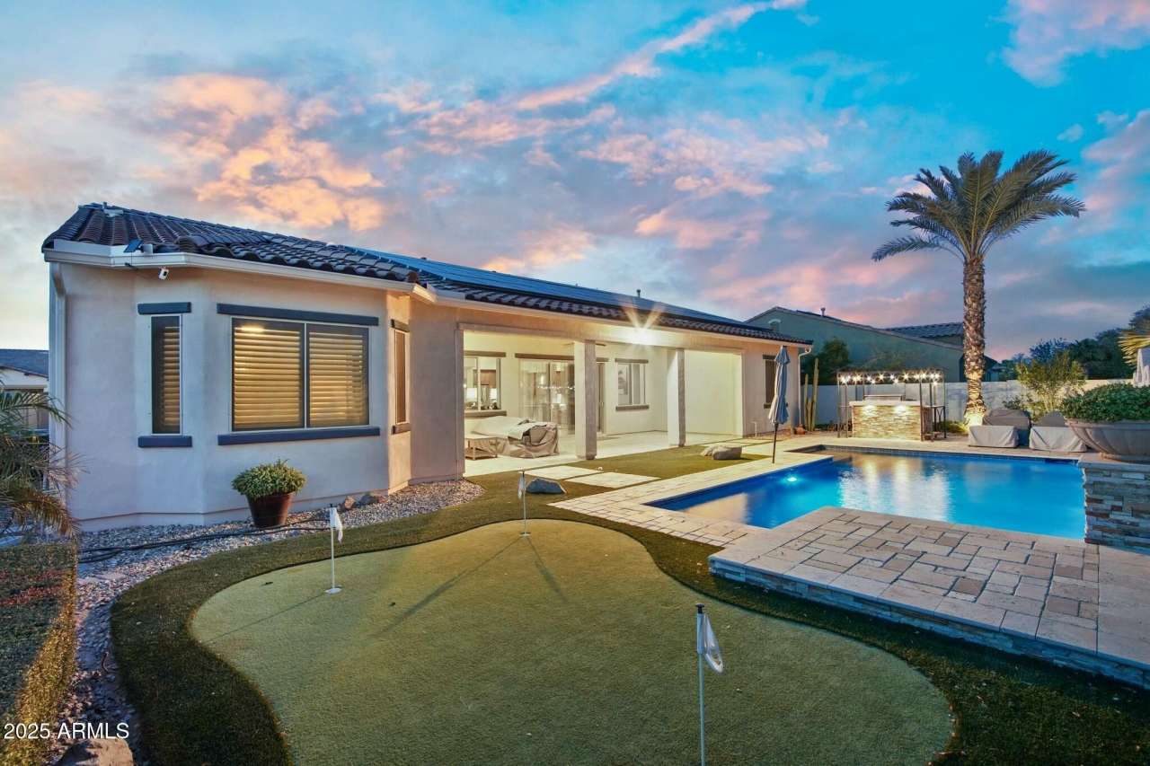 15837 W BONITOS Drive