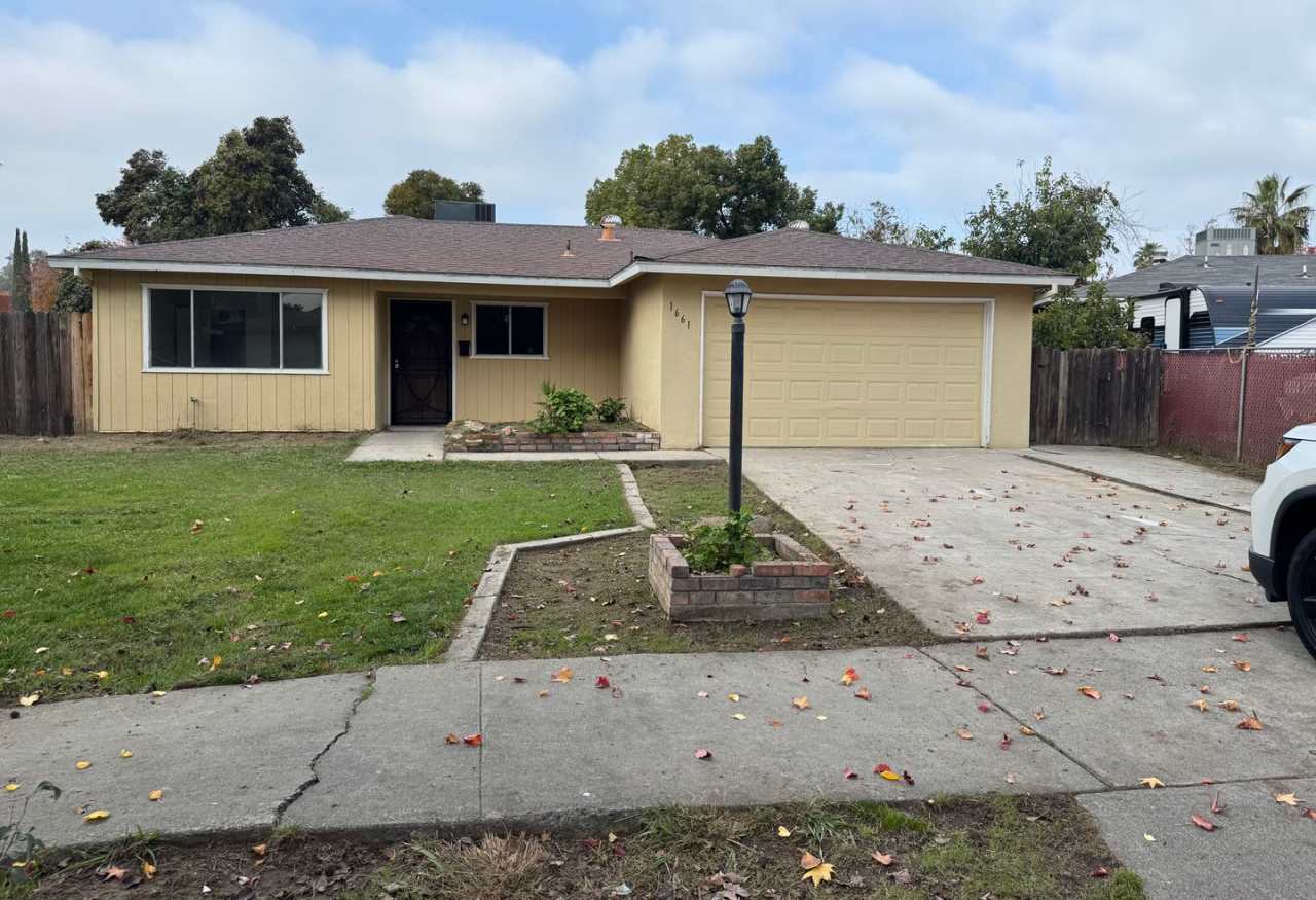4 bed 2 bath in Merced available now