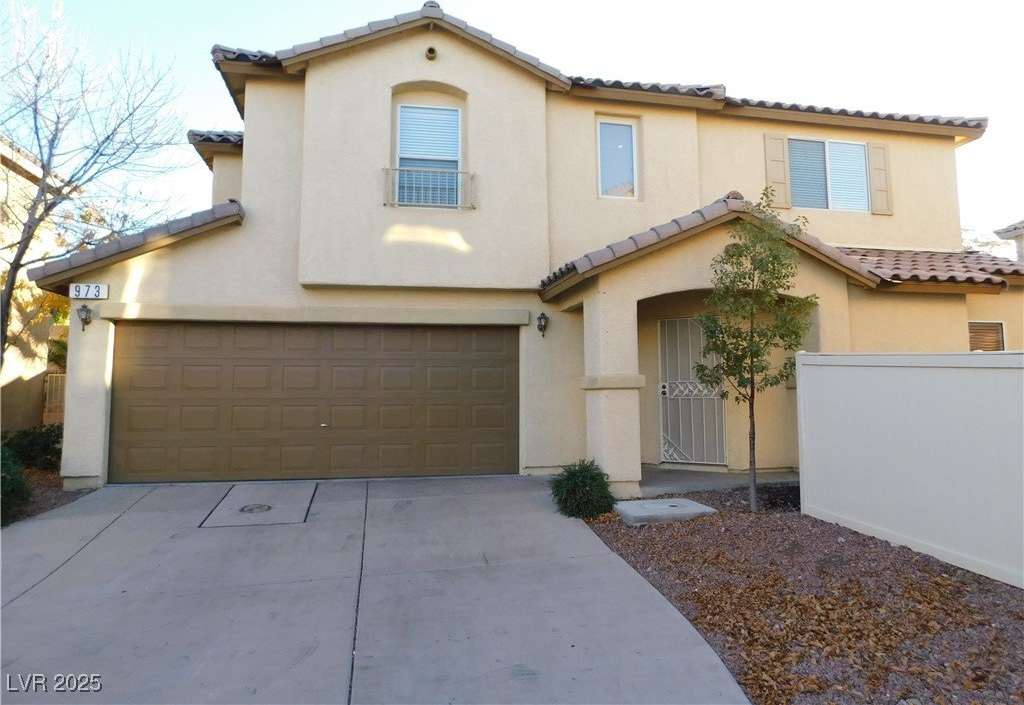 973 MEDINA DE LEON Avenue