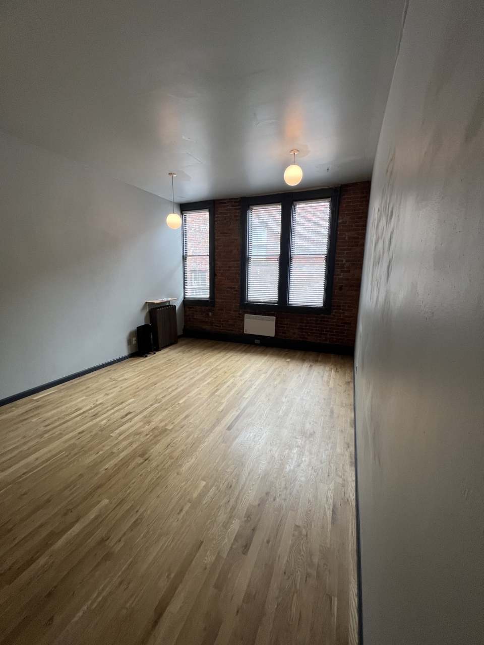 213 1st Avenue South - 3C