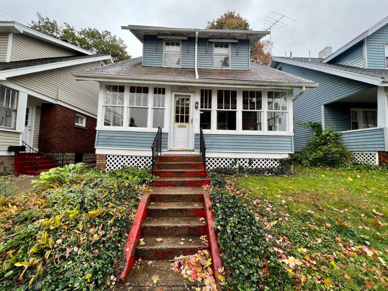 Spacious super clean 3 BR home close to Bayfront, UPMC Hamot and downtown, Convenient to LECOM