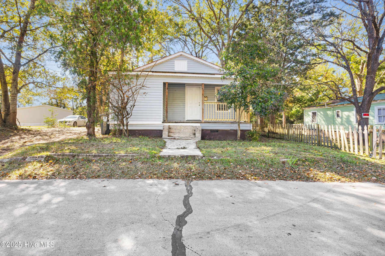 1707 Asheville Street