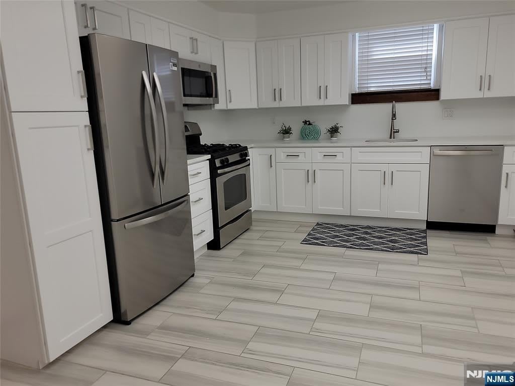 156 Chestnut Street A