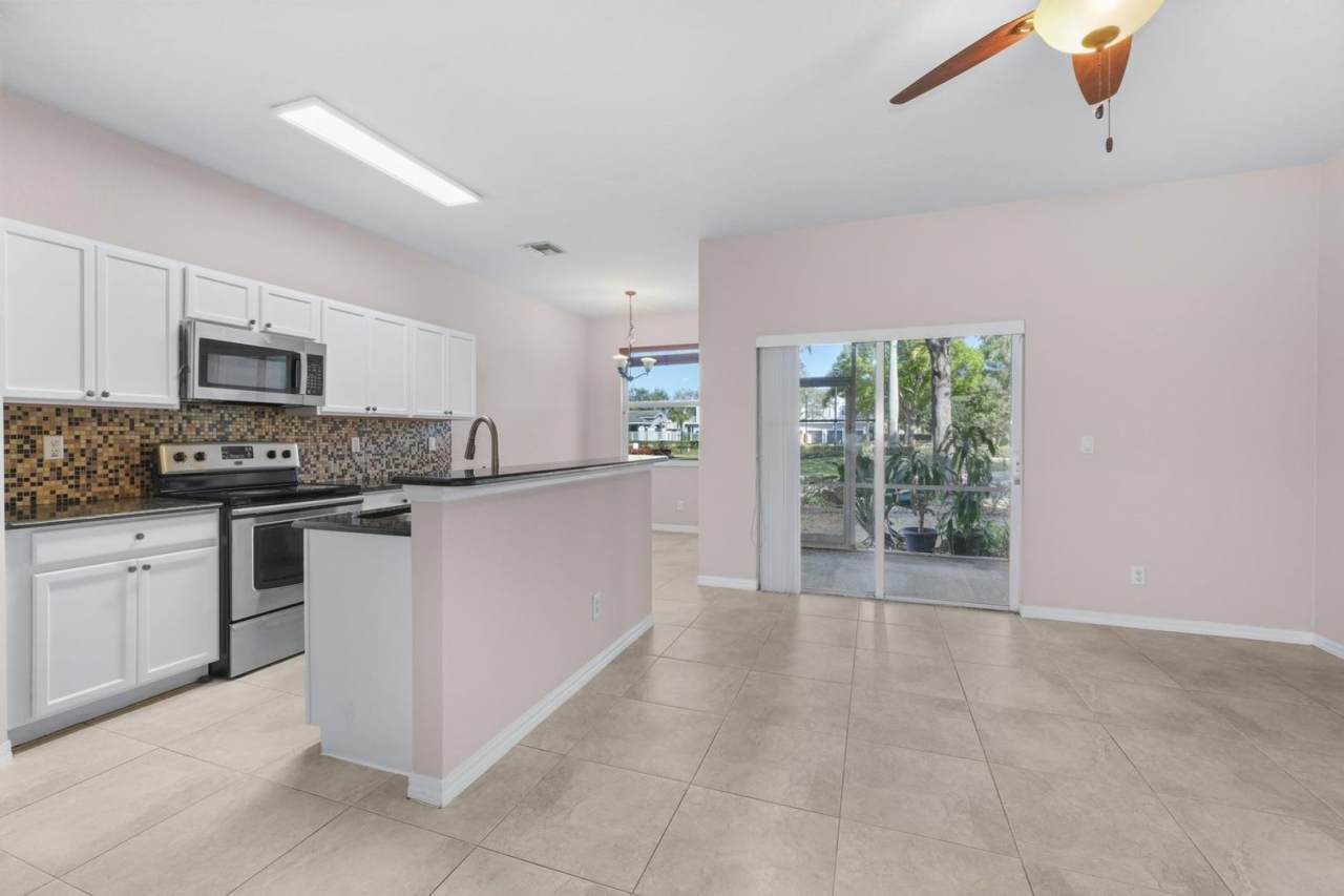 3104 Grandiflora Drive, Greenacres, FL 33467