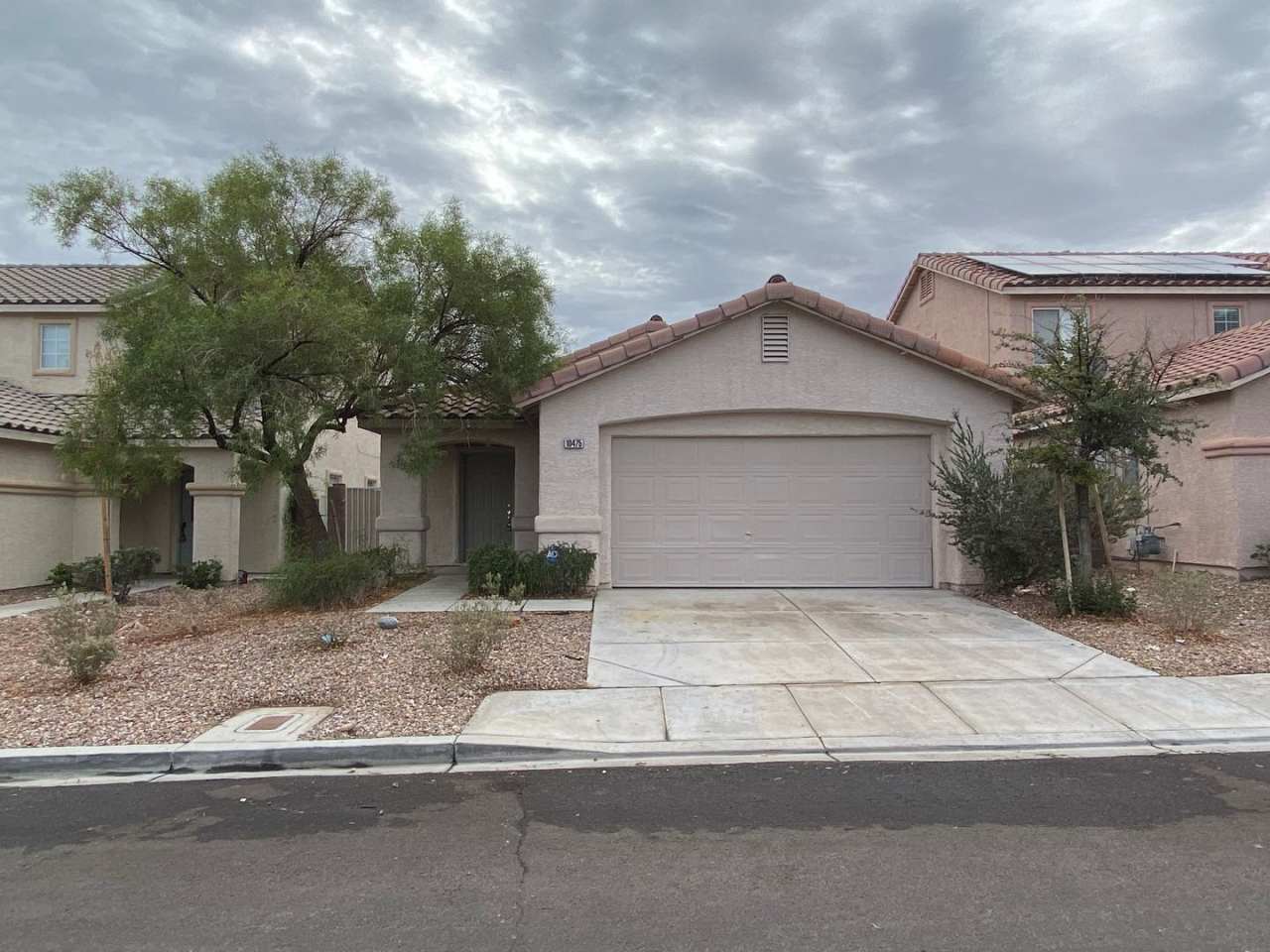 3 bed/2 bath home located in Summerlin