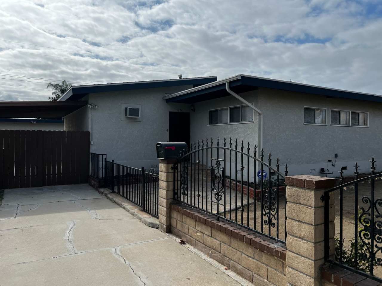 3 Bedroom 1 Bath House for Rent in Whittier with 2 Car Garage