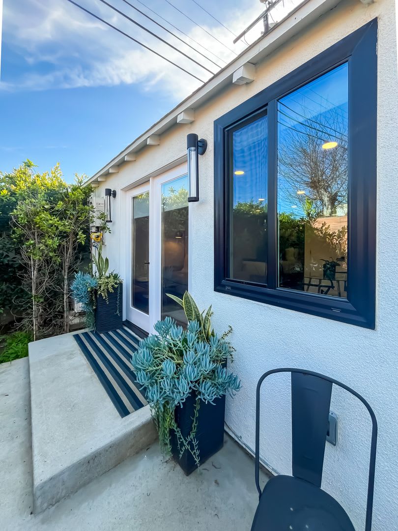 Open to 3 Month Short Term lease .Brand New Private Guest House for rent In Jefferson Park