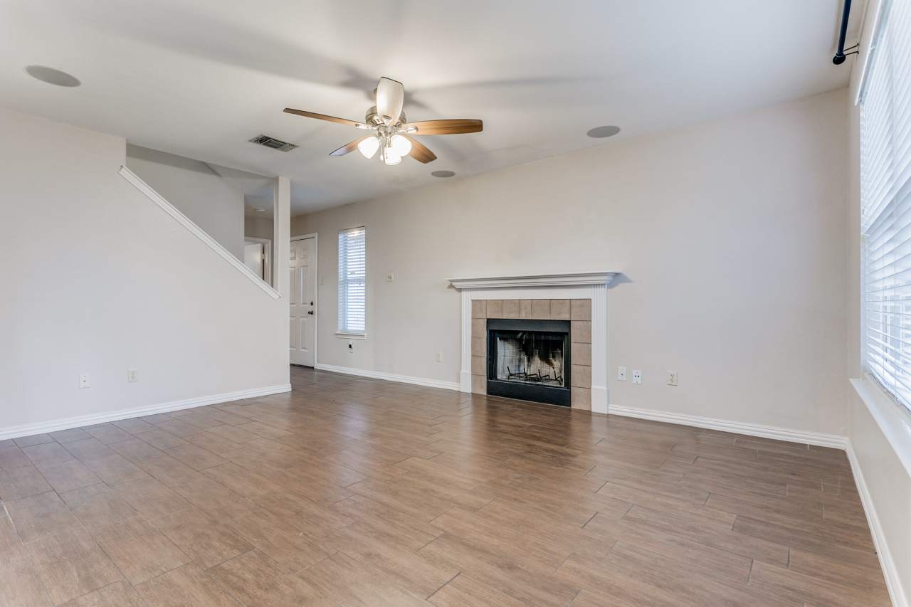 8107 Rustic Park - 1