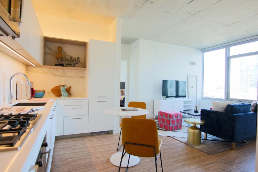 338 North Desplaines St.