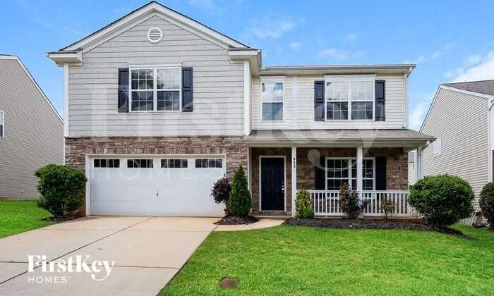 933 Silverberry Street