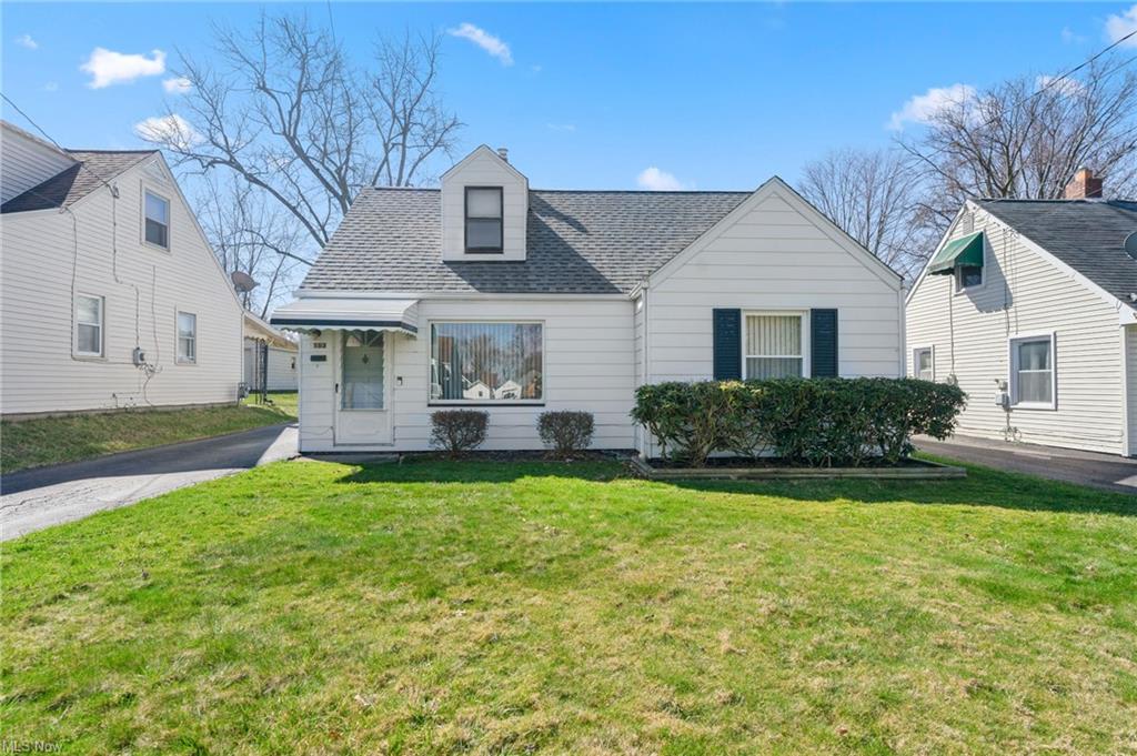 1553 Bancroft Avenue