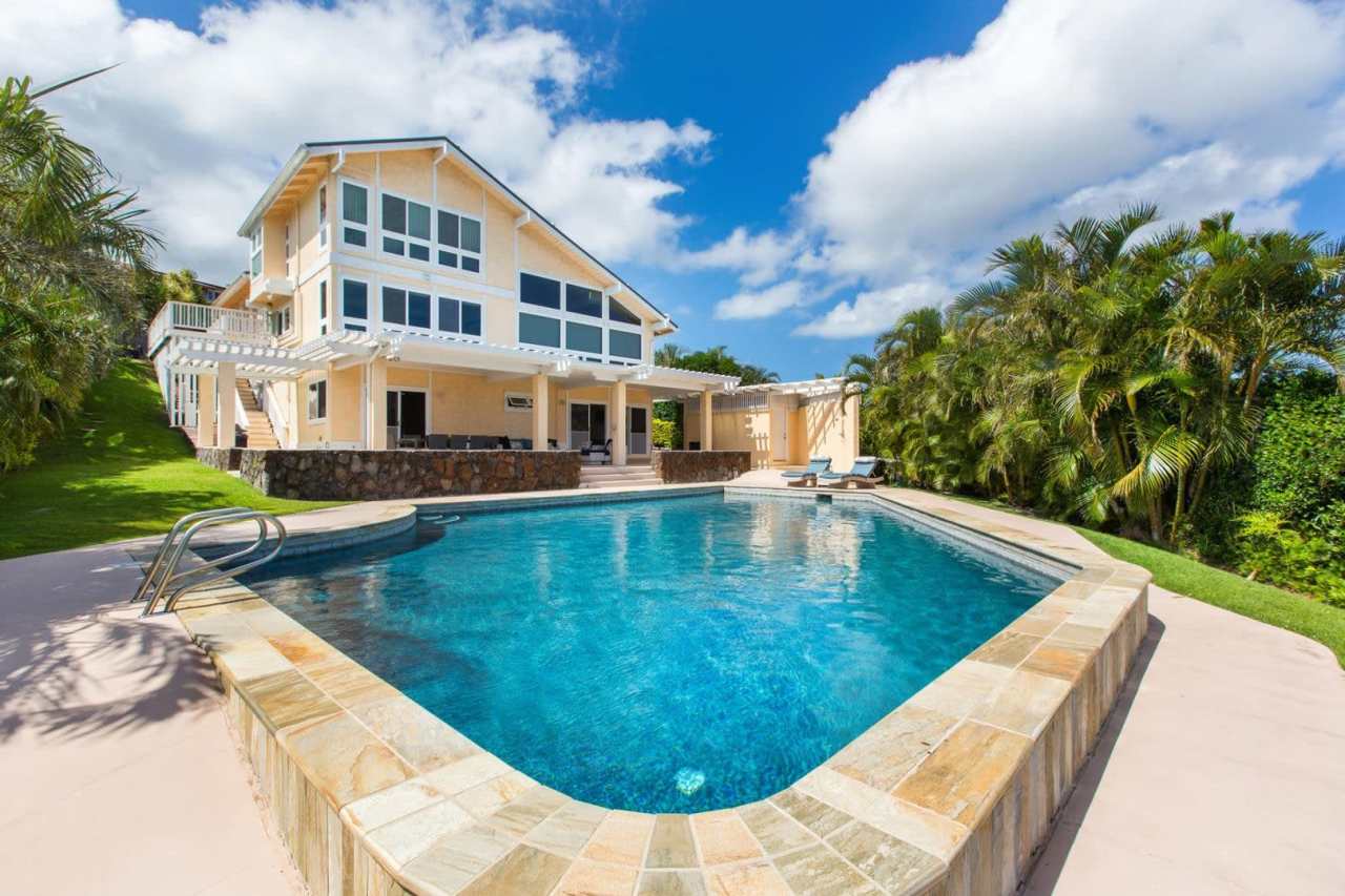 Large Tropical Modern Home w/Pool, Ocean / Koko Head Views,  A/C. Mahina Kai