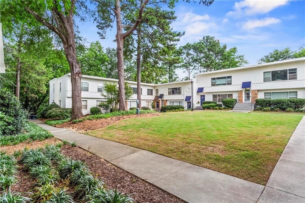 2250 Cheshire Bridge Road NE unit: 311