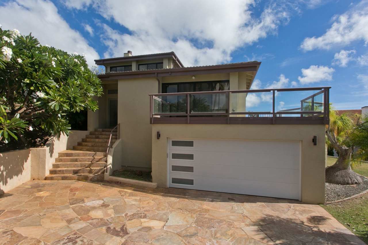 Prestigious Single Family Home - Hawaii Loa Ridge