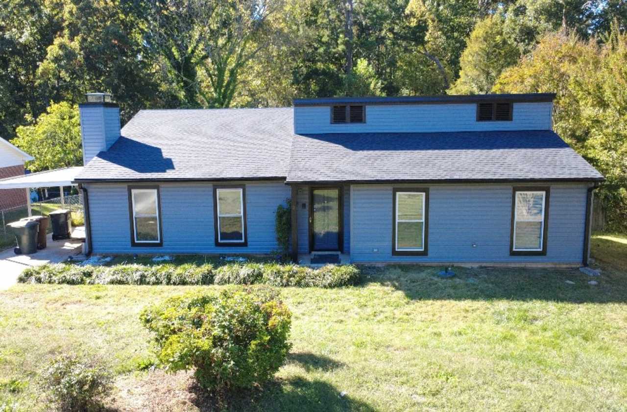 3BD/2BA home in Holden Farms!