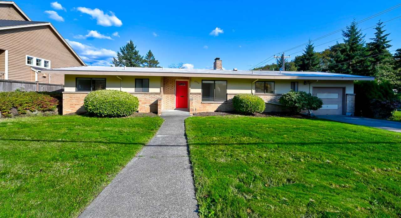 Updated 2 Bedroom House in Magnolia