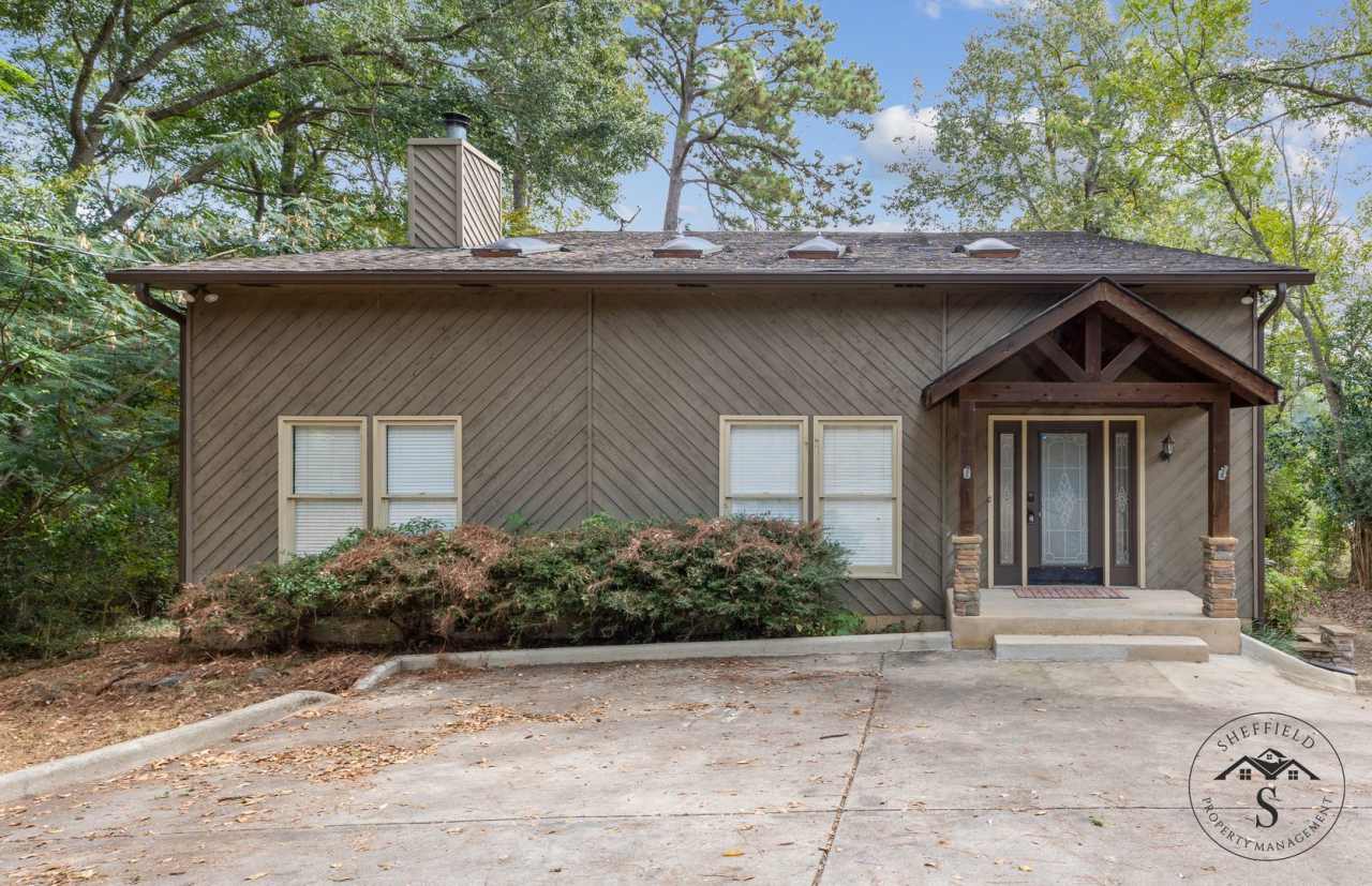 Gorgeous Rental Ready Today!!