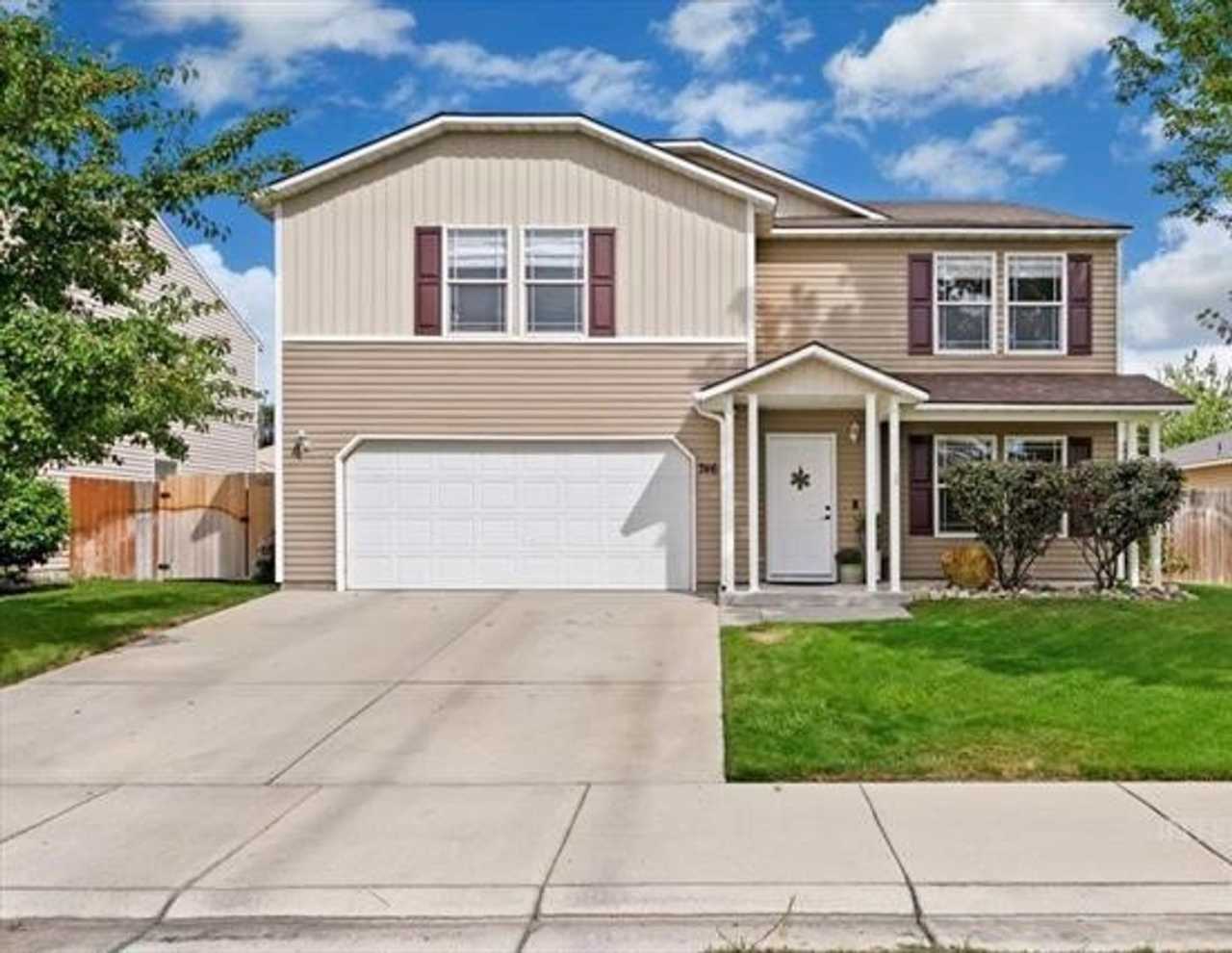 Beautiful Middleton Home