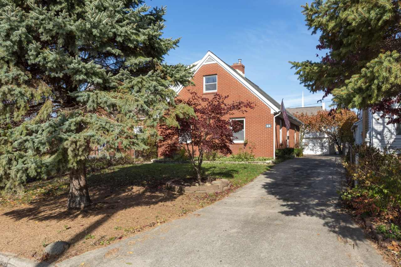 28 East Jeffrey Place