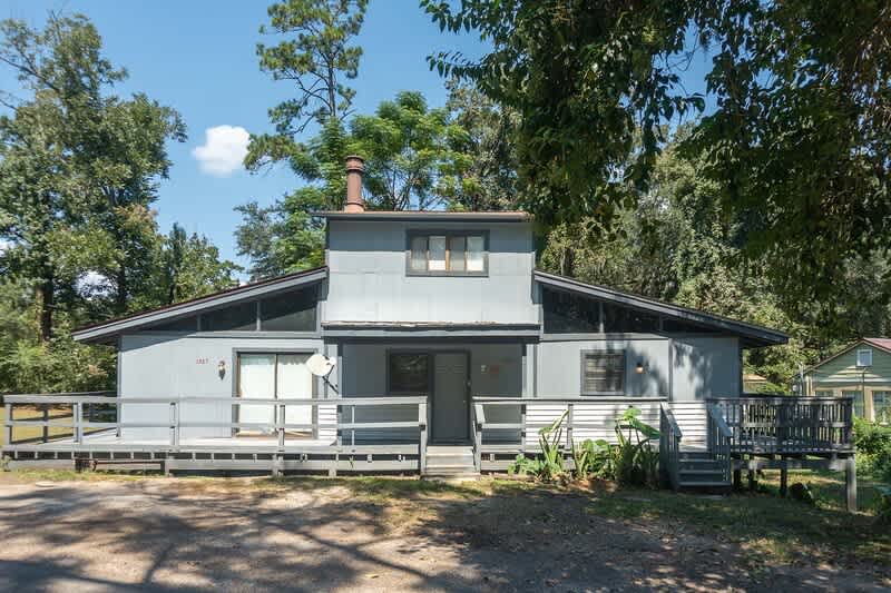 1327 Linda Ann Drive - C