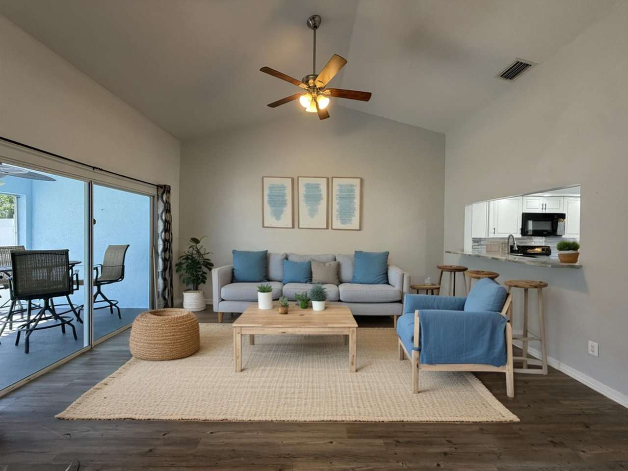 1418 Cape Coral Parkway West