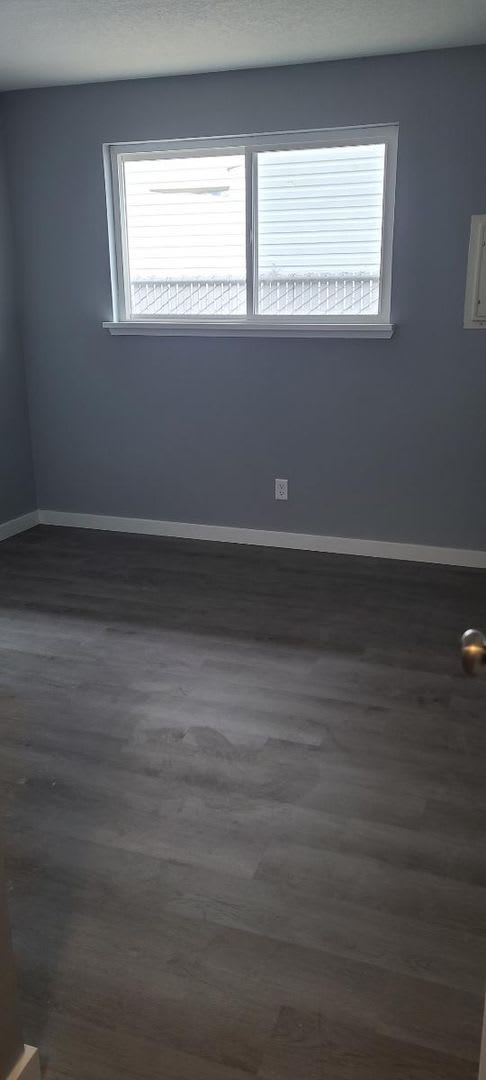 Newly renovated 2 bedroom duplex