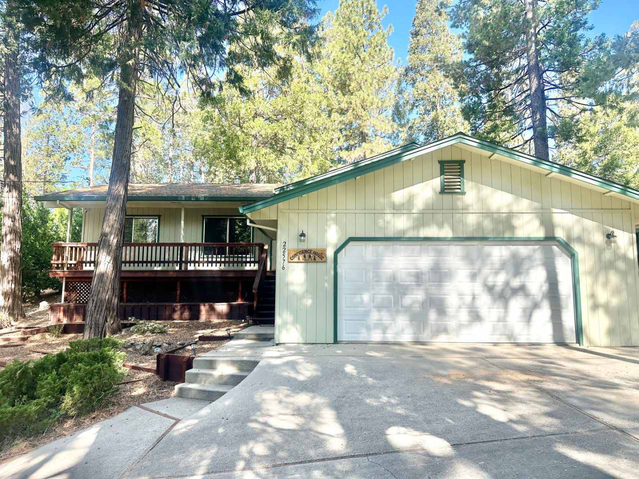 Gorgeous Confidence Home!!