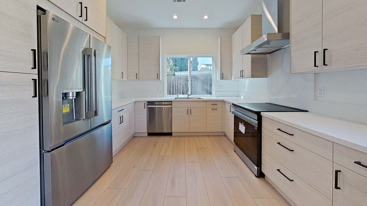 Beautiful Brand New 2 Bed, 2 Bath ADU for Rent in Reseda, CA - Utilities Included!