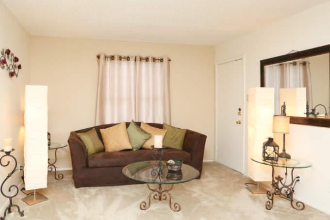 2400 Wickersham Ln, #1018