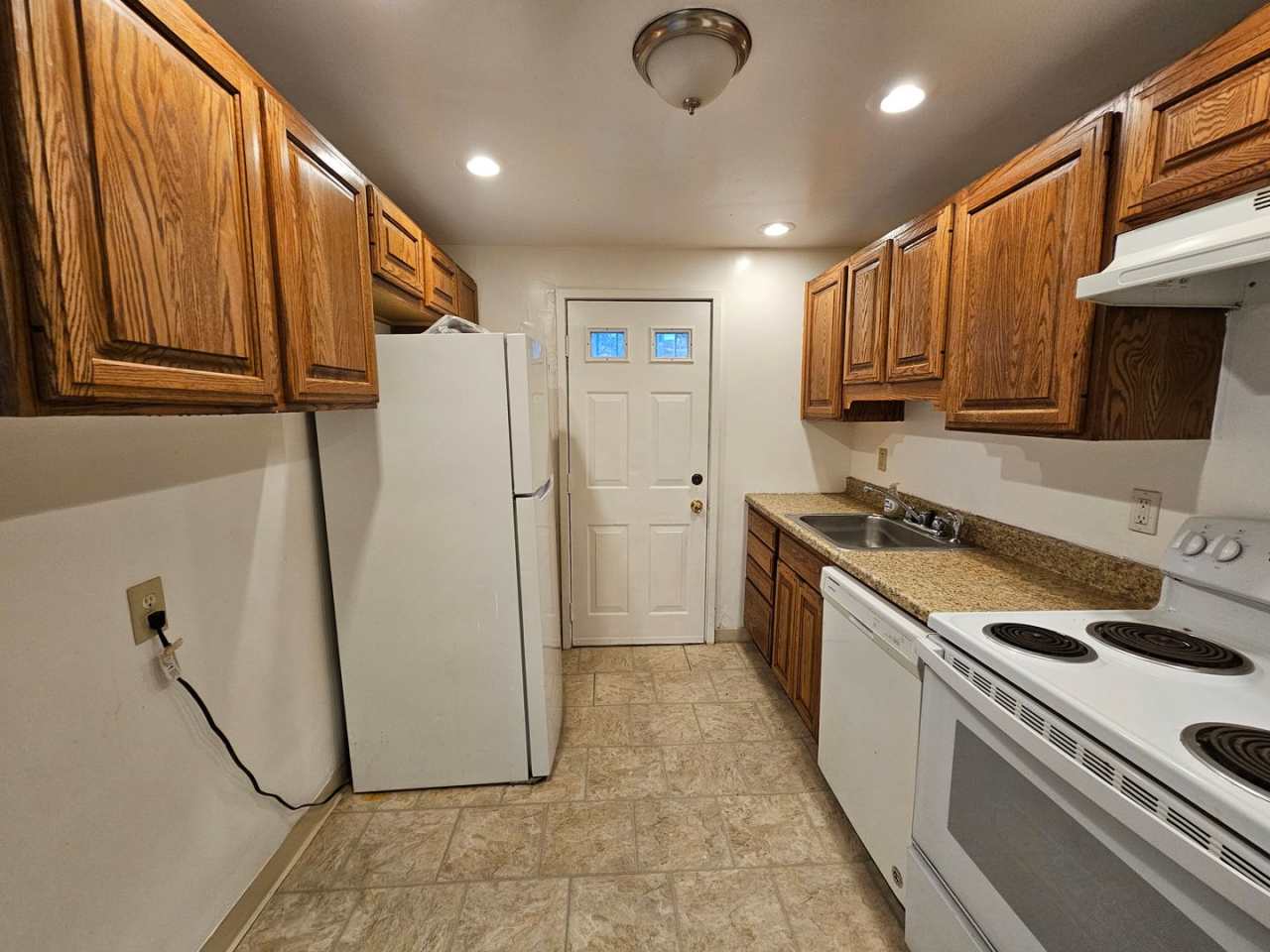 3 Bedroom Townhouse for rent in Stanton Heights!